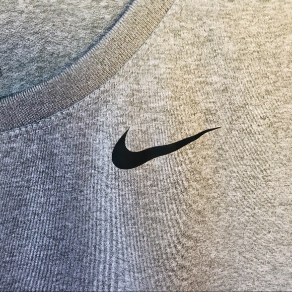 Nike gray t-shirt sz x-large - Picture 4 of 5